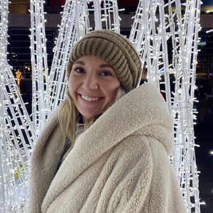 Meet your Posher, Jennifer